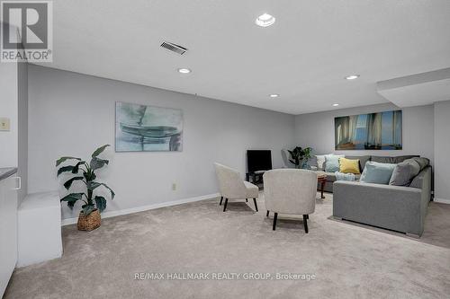 1950 Ludgate Crescent, Ottawa, ON - Indoor