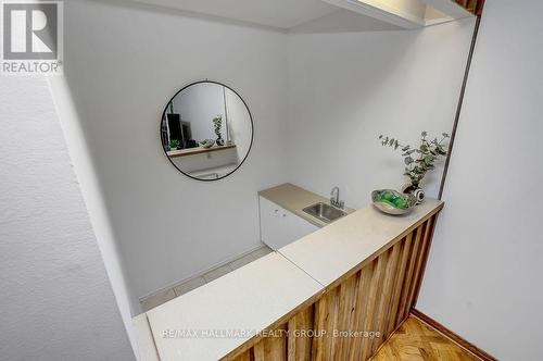 1950 Ludgate Crescent, Ottawa, ON - Indoor Photo Showing Other Room