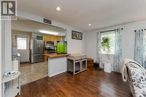 7389 Elk Road, Prince George, BC - Indoor Photo Showing Kitchen