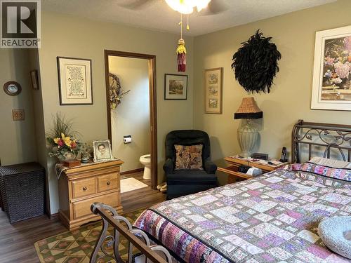 404 N Birch Avenue, 100 Mile House, BC - Indoor Photo Showing Bedroom