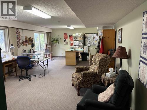 404 N Birch Avenue, 100 Mile House, BC - Indoor