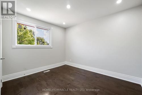 70 Cockburn Drive, Toronto, ON - Indoor Photo Showing Other Room