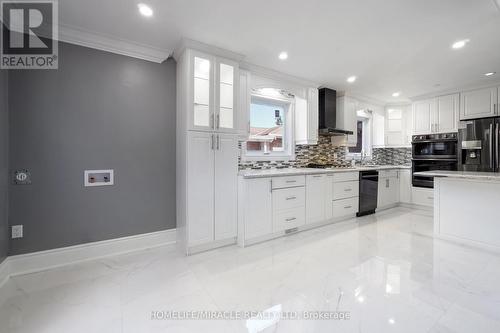 70 Cockburn Drive, Toronto, ON - Indoor Photo Showing Kitchen