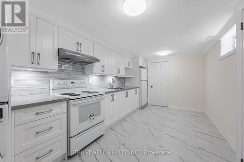 C - 90 GALT AVENUE , Toronto, Ontario M4M 2Z3 4