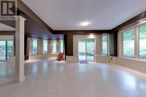 19 Wolf Run Court, Whitchurch-Stouffville, ON - Indoor Photo Showing Other Room
