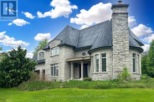 19 Wolf Run Court, Whitchurch-Stouffville, ON - Outdoor With Facade