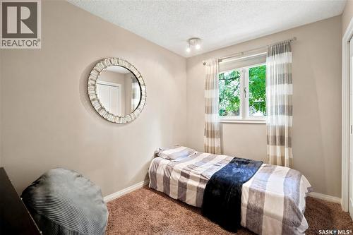 111 Minot Drive, Regina, SK - Indoor Photo Showing Bedroom