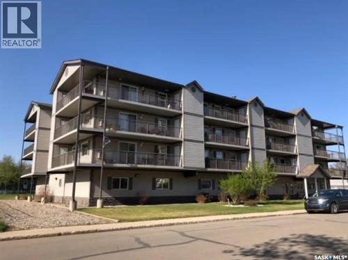 205 701 Henry Street, Estevan, SK - Outdoor With Facade