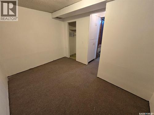 142 First Street W, Glenavon, SK - Indoor Photo Showing Other Room