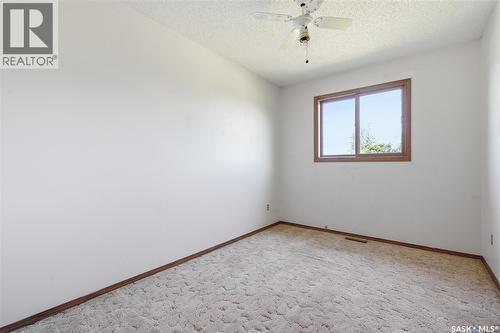 218 Main Street, Young, SK - Indoor Photo Showing Other Room