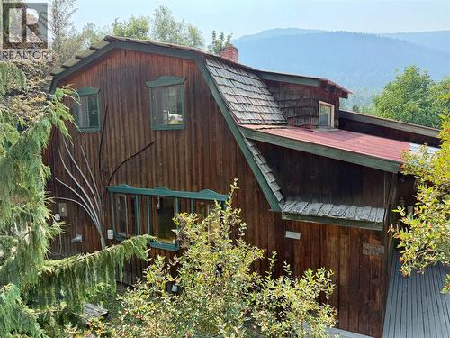 2022 Creek Street, Nelson, BC - Outdoor