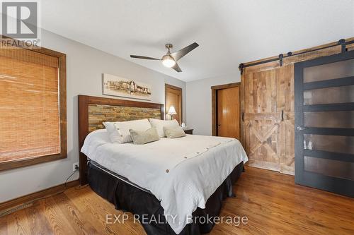 57 Valleyview Crescent, Thames Centre (Dorchester), ON - Indoor Photo Showing Bedroom