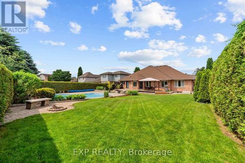 57 Valleyview Crescent, Thames Centre (Dorchester), ON - Outdoor With Deck Patio Veranda