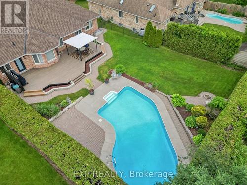 57 Valleyview Crescent, Thames Centre (Dorchester), ON - Outdoor With In Ground Pool With Deck Patio Veranda