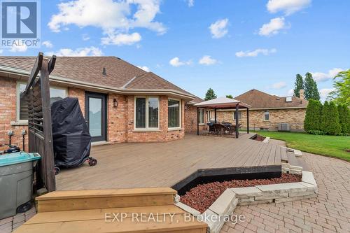 57 Valleyview Crescent, Thames Centre (Dorchester), ON - Outdoor With Deck Patio Veranda