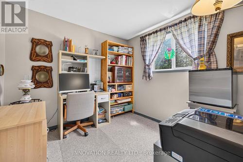 2 - 3266 Pierce Road, Ottawa, ON - Indoor Photo Showing Office