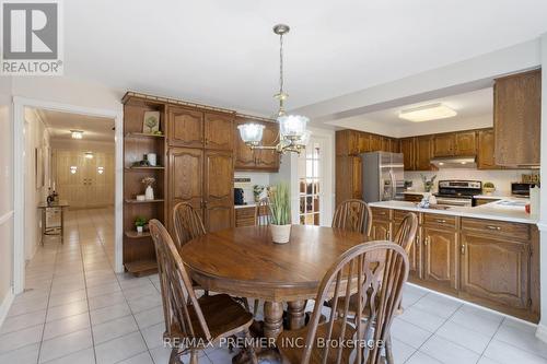 85 Calgary Gardens, Vaughan, ON - Indoor Photo Showing Dining Room