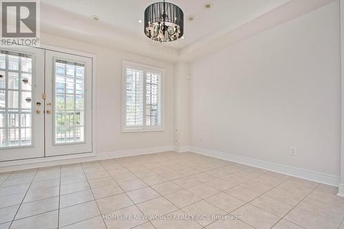 1 Mackenzie'S Stand Avenue, Markham, ON - Indoor Photo Showing Other Room