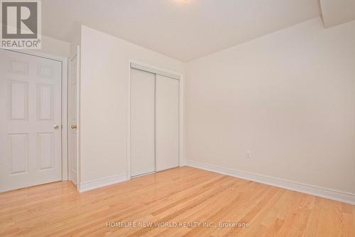 1 Mackenzie'S Stand Avenue, Markham, ON - Indoor Photo Showing Other Room
