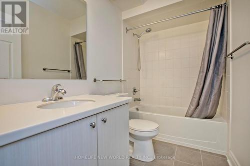 1 Mackenzie'S Stand Avenue, Markham, ON - Indoor Photo Showing Bathroom