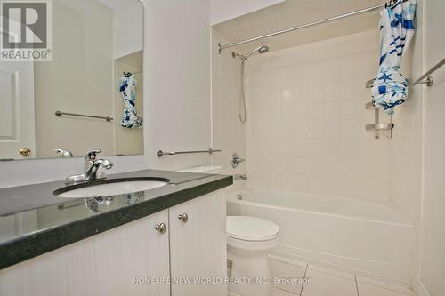 1 Mackenzie'S Stand Avenue, Markham, ON - Indoor Photo Showing Bathroom