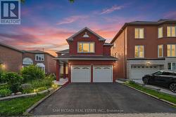 4778 CRYSTAL ROSE DRIVE  Mississauga, ON L5V 1G9