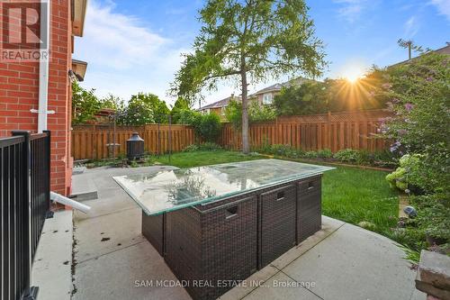 4778 Crystal Rose Drive, Mississauga, ON - Outdoor