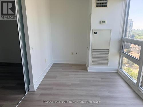2011 - 23 Sheppard Avenue E, Toronto, ON - Indoor Photo Showing Other Room