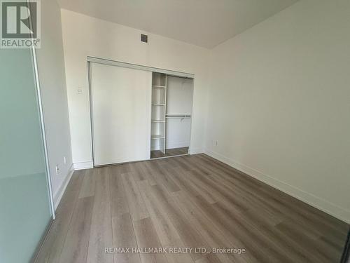 2011 - 23 Sheppard Avenue E, Toronto, ON - Indoor Photo Showing Other Room