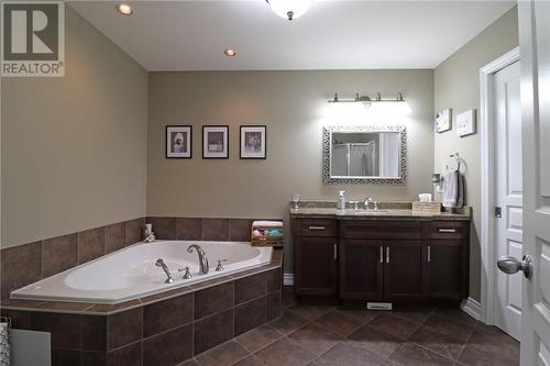 3086 Rebecca Street, Val Caron, ON - Indoor Photo Showing Bathroom