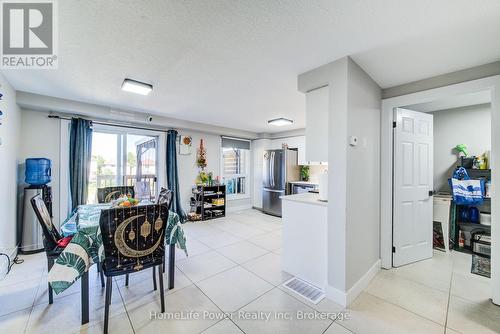 233 Red Clover Court, Kitchener, ON - Indoor Photo Showing Dining Room