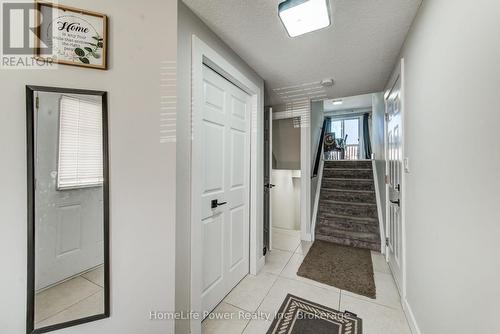 233 Red Clover Court, Kitchener, ON - Indoor Photo Showing Other Room