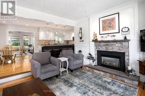 169 Gardiner Street, Meaford, ON - Indoor Photo Showing Living Room With Fireplace
