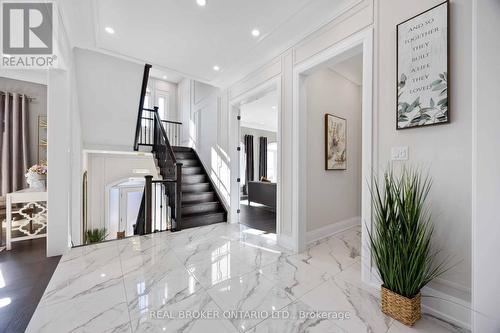 2236 Pemberton Way, Innisfil, ON - Indoor Photo Showing Other Room