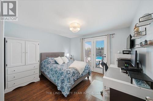 163 Orchard Heights Boulevard, Aurora, ON - Indoor Photo Showing Bedroom