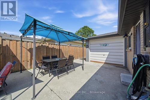 163 Orchard Heights Boulevard, Aurora, ON - Outdoor With Exterior