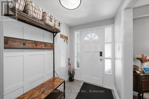 163 Orchard Heights Boulevard, Aurora, ON - Indoor Photo Showing Other Room