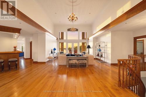 3686 Portage Bay Road, Ramara, ON - Indoor Photo Showing Dining Room