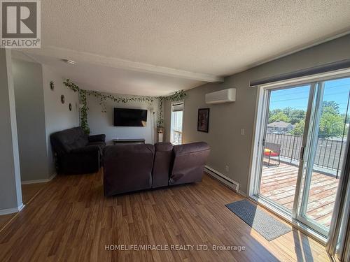 13 Yonge Street S, Springwater, ON 