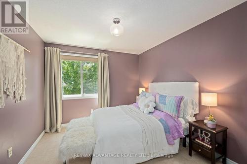 39 - 620 Thistlewood Drive, London North (North C), ON - Indoor Photo Showing Bedroom