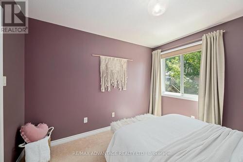 39 - 620 Thistlewood Drive, London North (North C), ON - Indoor Photo Showing Bedroom