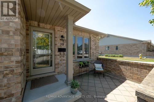 39 - 620 Thistlewood Drive, London North (North C), ON - Outdoor With Deck Patio Veranda