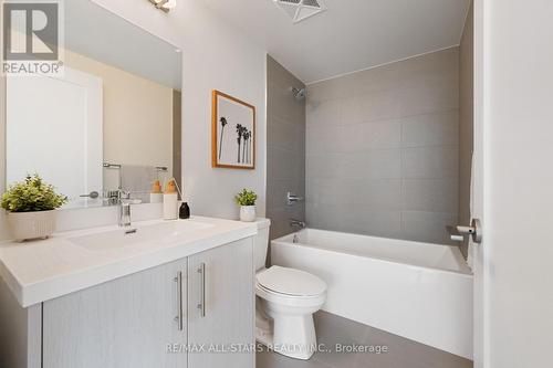2103 - 286 Main Street, Toronto, ON - Indoor Photo Showing Bathroom