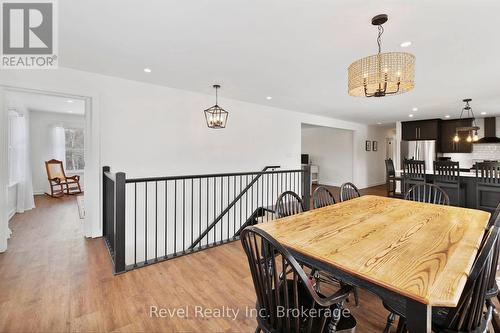 4205 Highway 17 E, Papineau-Cameron (Papineau Cameron), ON - Indoor Photo Showing Dining Room
