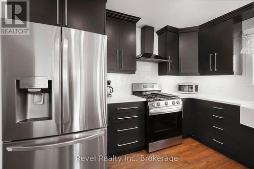 4205 Highway 17 E, Papineau-Cameron (Papineau Cameron), ON - Indoor Photo Showing Kitchen With Stainless Steel Kitchen
