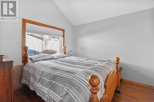 2242 Highway 124, Whitestone (Dunchurch), ON - Indoor Photo Showing Bedroom