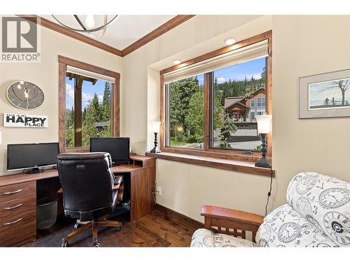 5419 Lookout Ridge Place, Sun Peaks, BC - Indoor Photo Showing Office