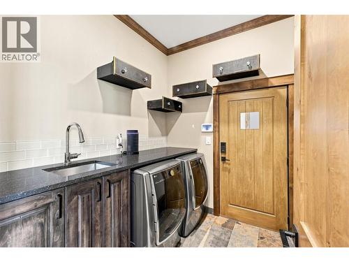 5419 Lookout Ridge Place, Sun Peaks, BC - Indoor Photo Showing Laundry Room