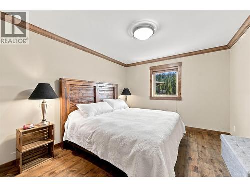 5419 Lookout Ridge Place, Sun Peaks, BC - Indoor Photo Showing Bedroom