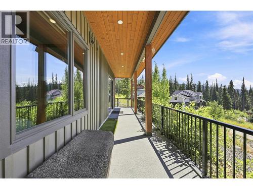 5419 Lookout Ridge Place, Sun Peaks, BC - Outdoor With Exterior